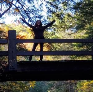 Meet your Posher, Lea